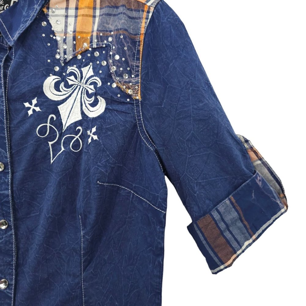 Affliction Snap Front Shirt Womens S Roll Tab 3/4 Sleeve Blue Cross Rhinestones - Picture 13 of 16